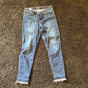 Joe’s. The Markie Skinny Crop. Size 29